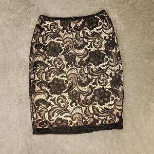 H&M Pencil Skirt Women’s Small Black Lace Nude Lined Elegant Floral